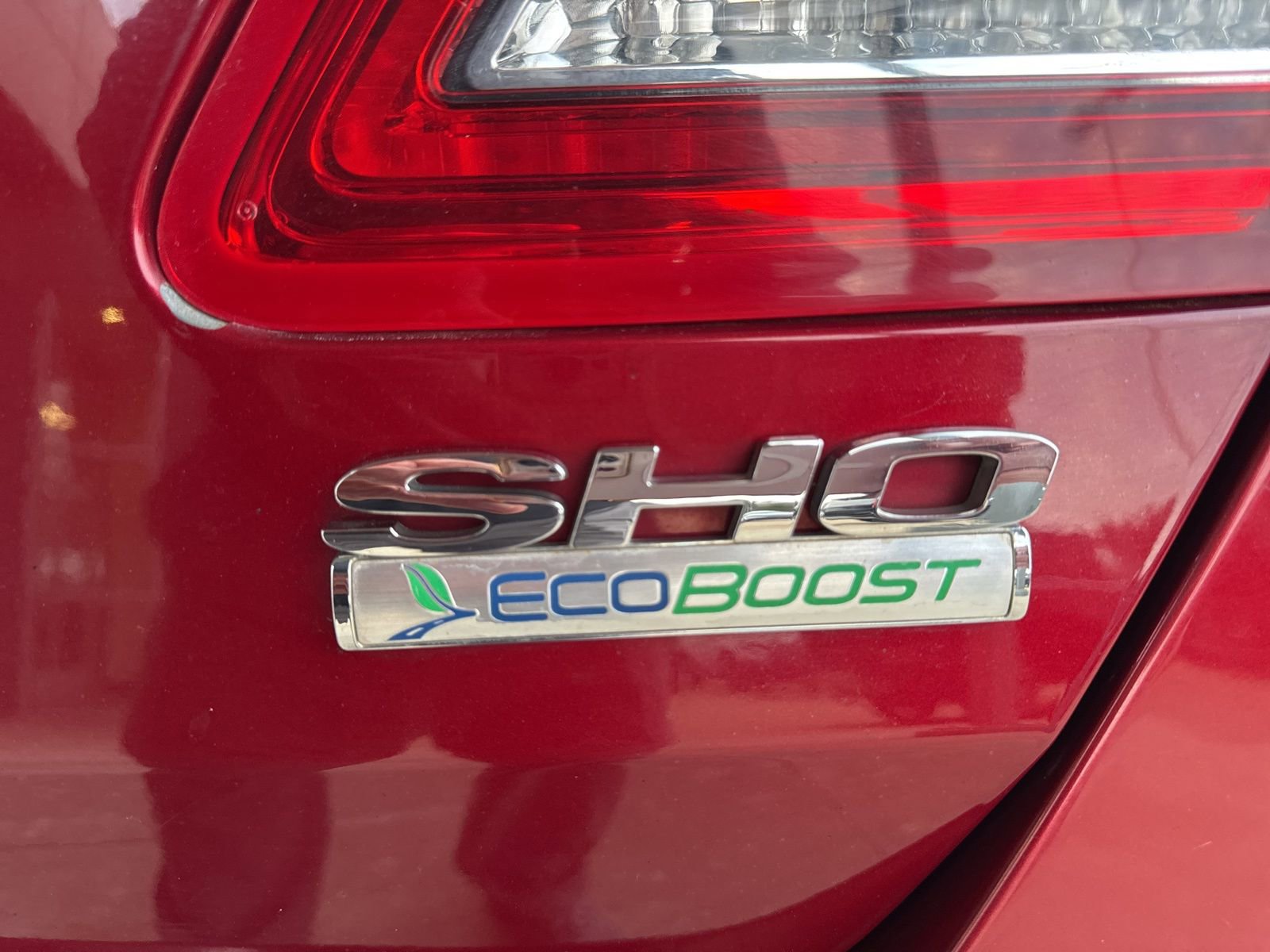 Used 2016 Ford Taurus SHO w/ Equipment Group 401A image 15