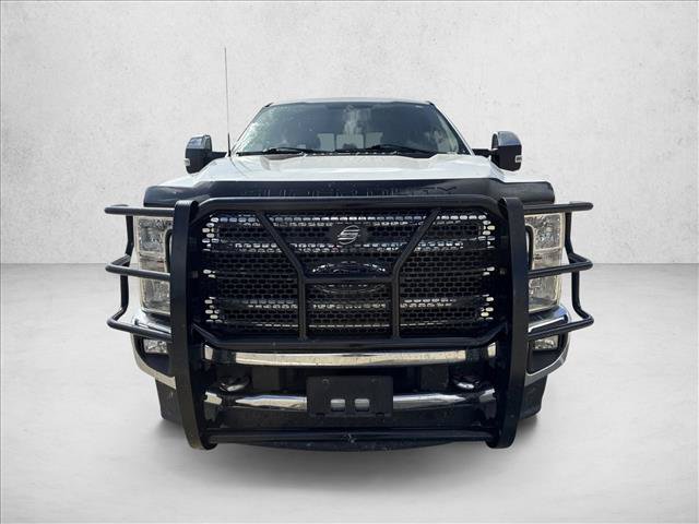 Used 2022 Ford F250 Lariat w/ Chrome Package AWD/4WD image 2