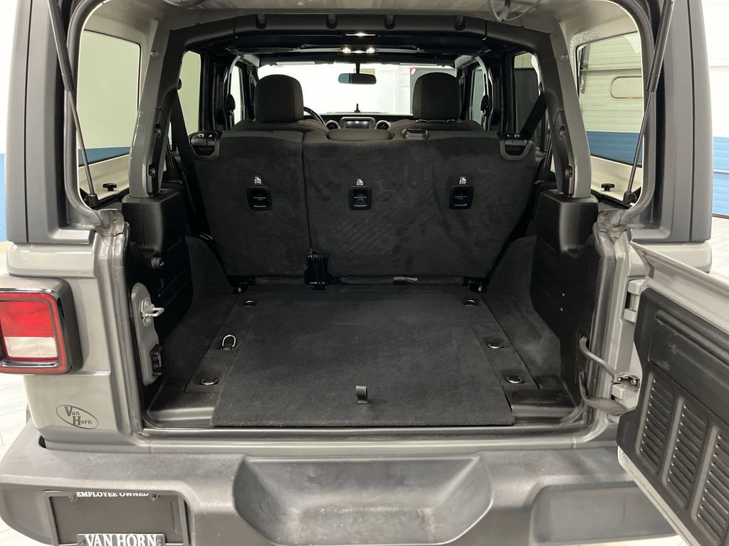 Used 2020 Jeep Wrangler Unlimited Sport S image 12