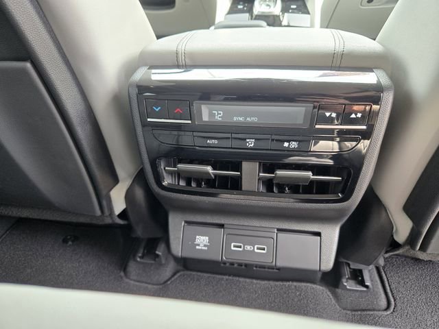 Used 2023 Acura MDX FWD w/ Technology Package image 6