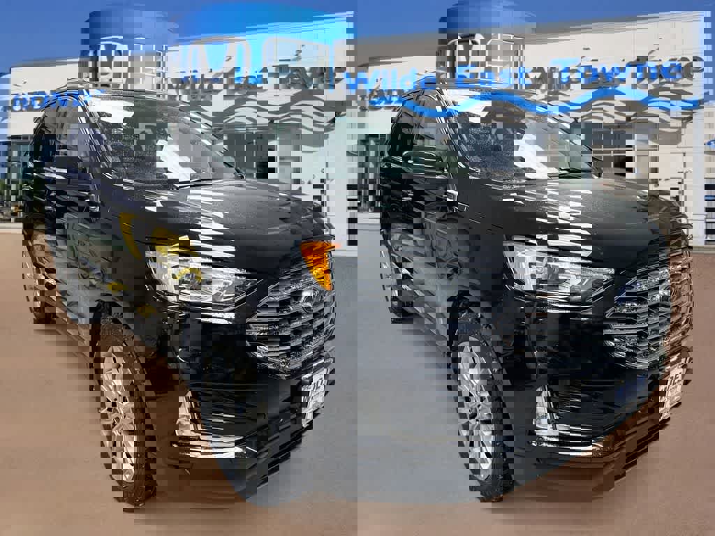 Used 2019 Ford Edge Titanium image 2