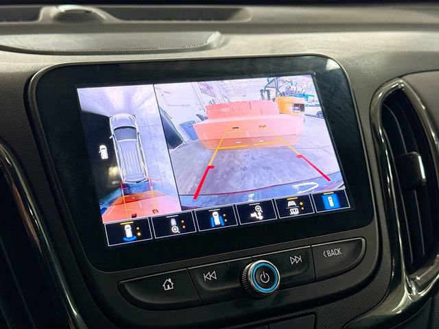 Used 2022 Chevrolet Equinox RS w/ RS Leather Package AWD/4WD image 15