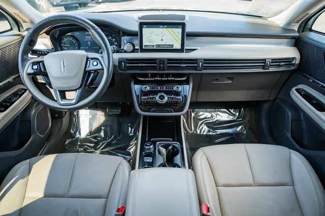 Used 2022 Lincoln Corsair AWD w/ Premium Package image 19