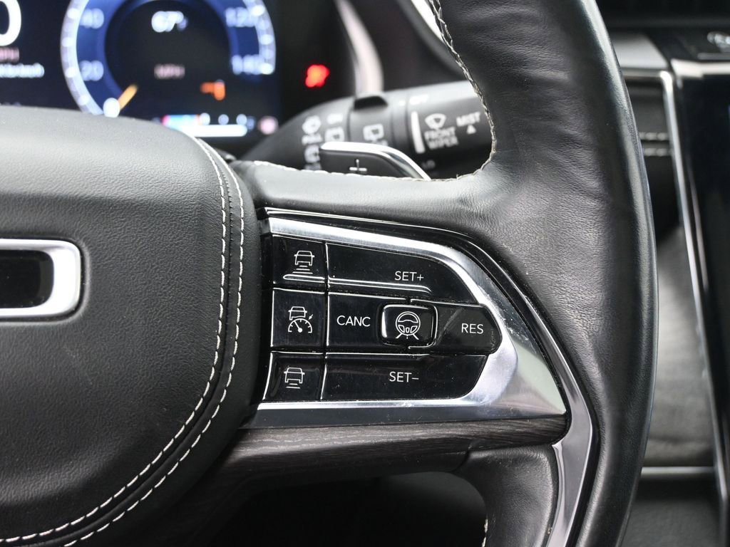 Used 2021 Jeep Grand Cherokee L Overland w/ Advanced Protech Group III image 14