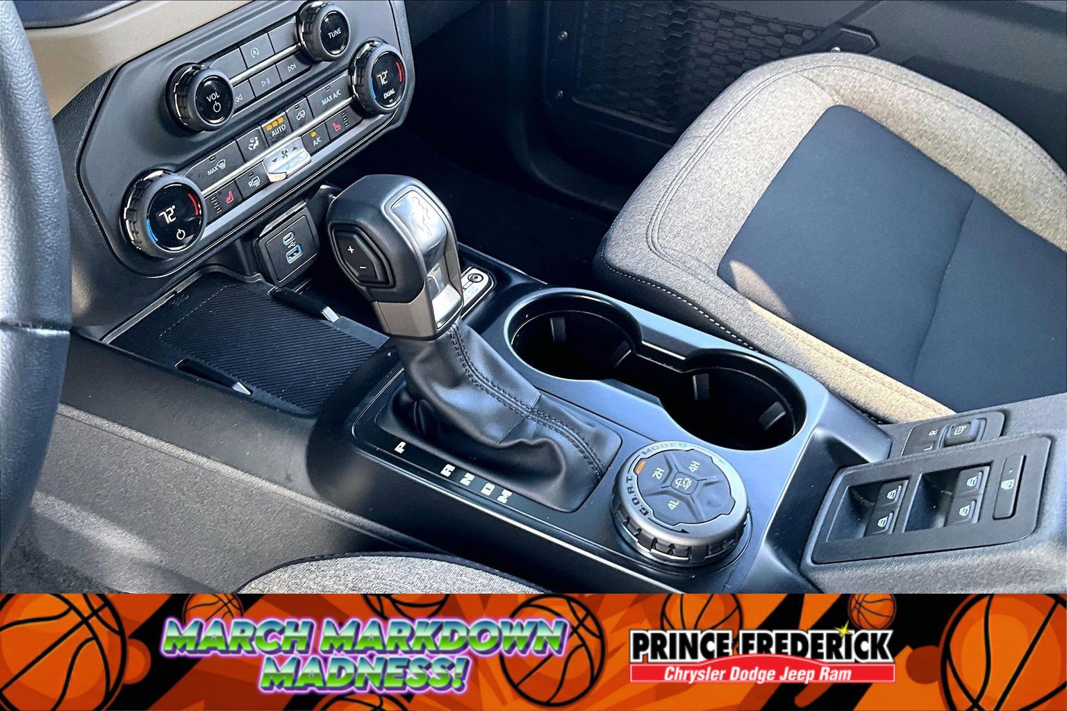 Used 2025 Ford Bronco Big Bend image 14