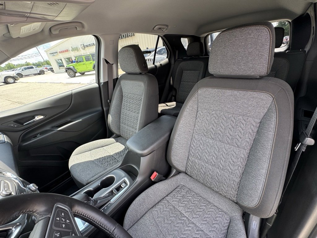 Used 2022 Chevrolet Equinox LT image 19
