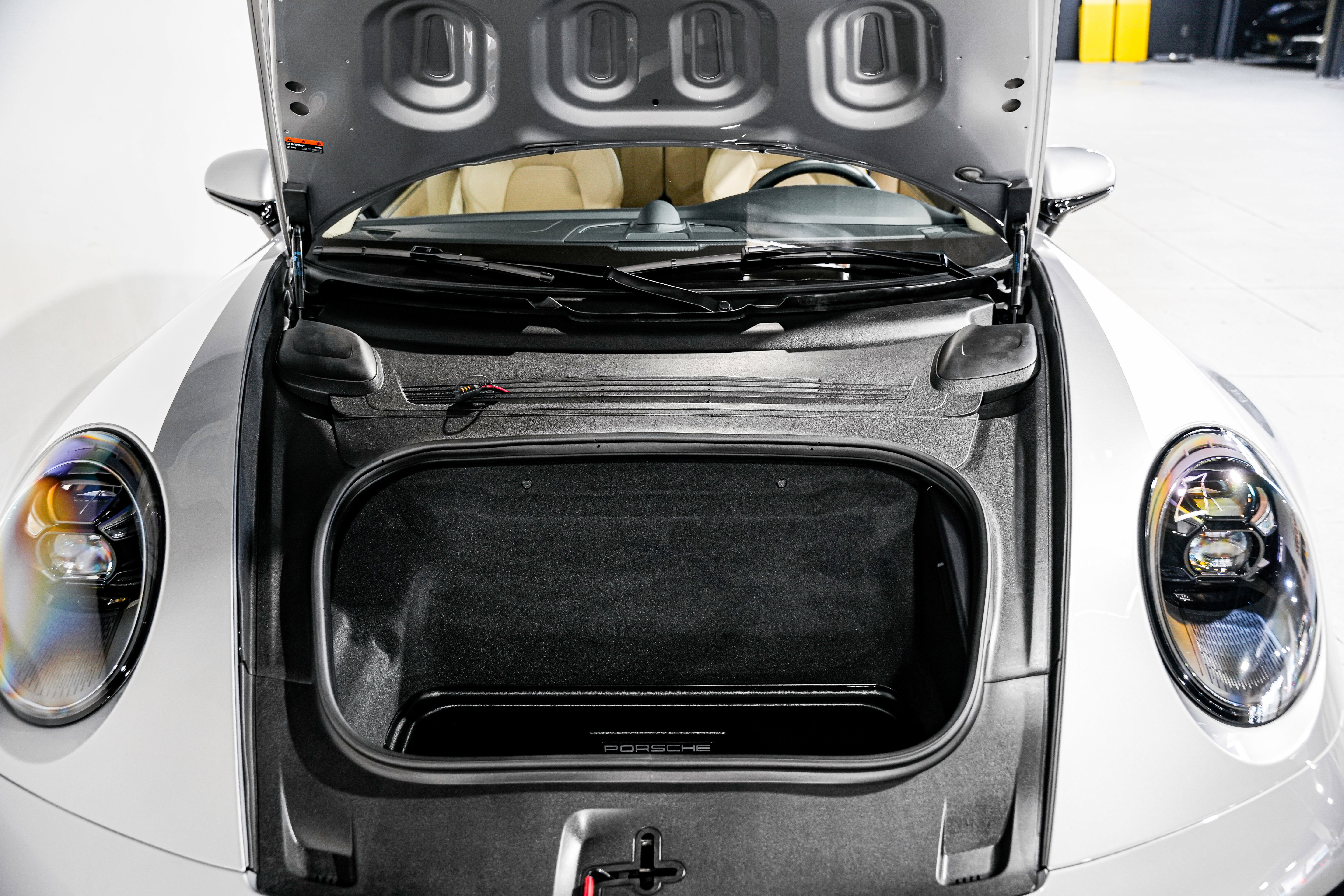 Used 2021 Porsche 911 Targa 4S Heritage Design image 56