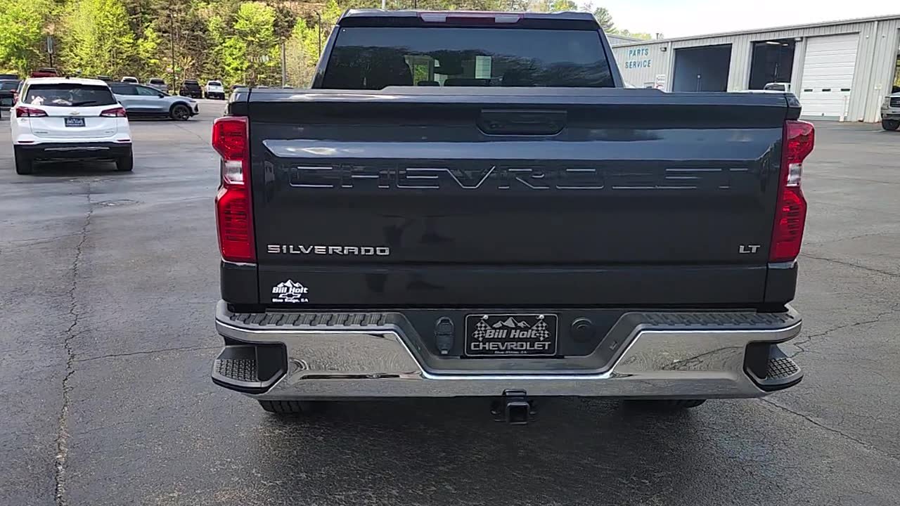 Used 2022 Chevrolet Silverado 1500 LT AWD/4WD image 7