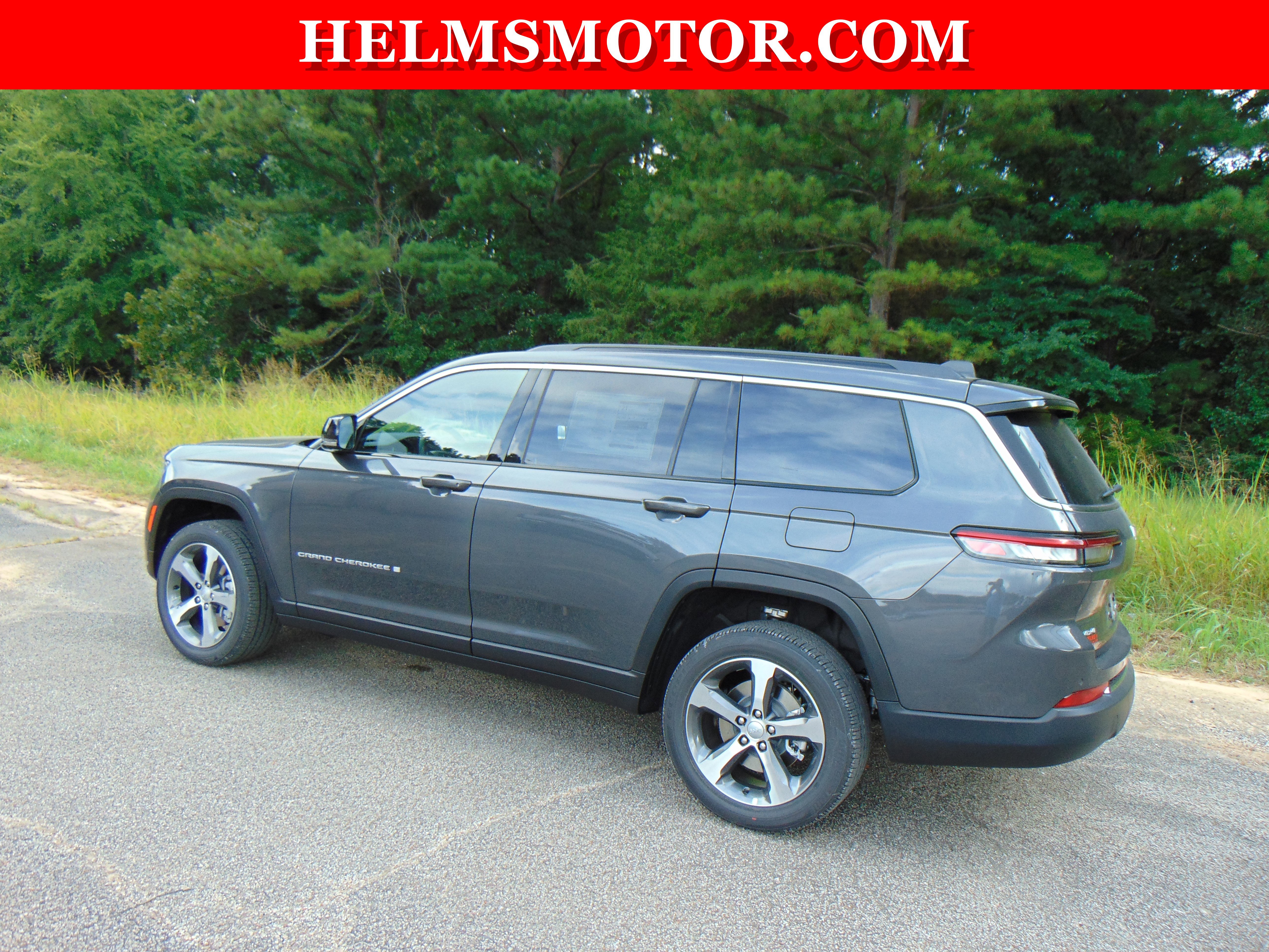 Certified 2024 Jeep Grand Cherokee L Limited w/ Luxury Tech Group II image 5