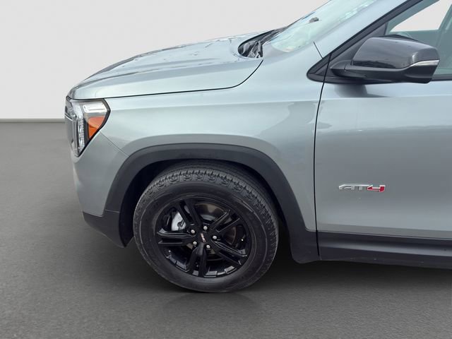 Used 2023 GMC Terrain AT4 w/ Infotainment Package II image 10