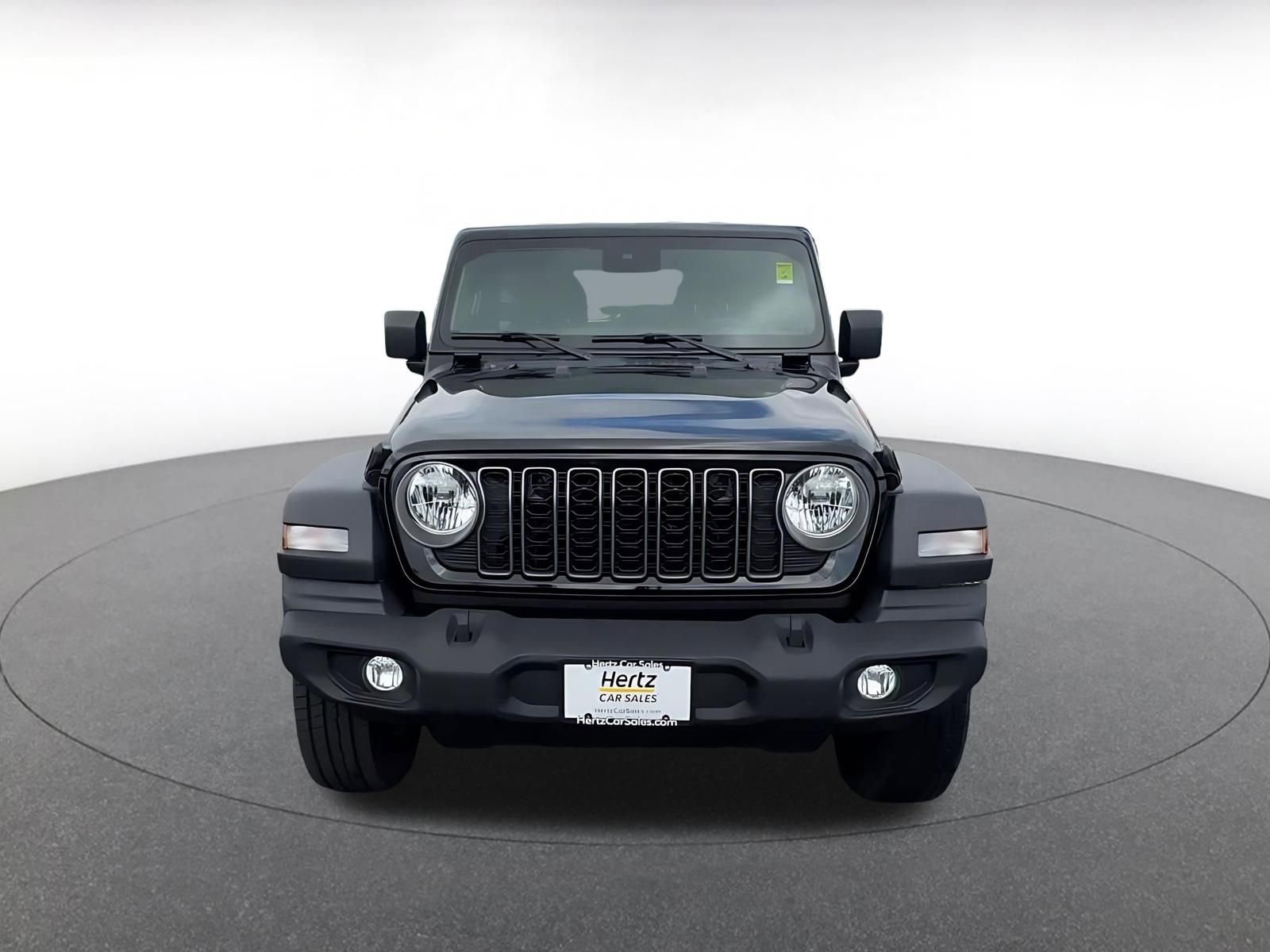 Used 2025 Jeep Wrangler Unlimited Sport AWD/4WD image 4