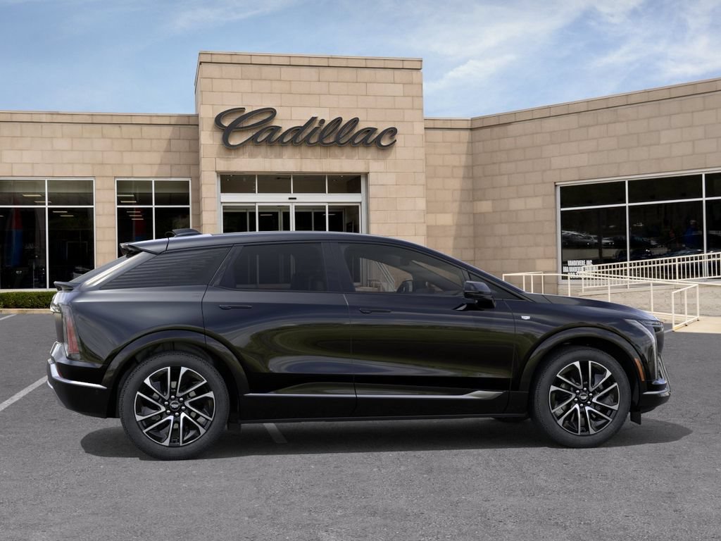 New 2026 Cadillac Optiq Sport 2 AWD/4WD image 7