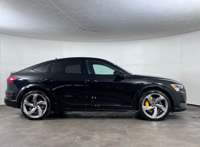 Used 2023 Audi e-tron S Prestige w/ Prestige Package image 8