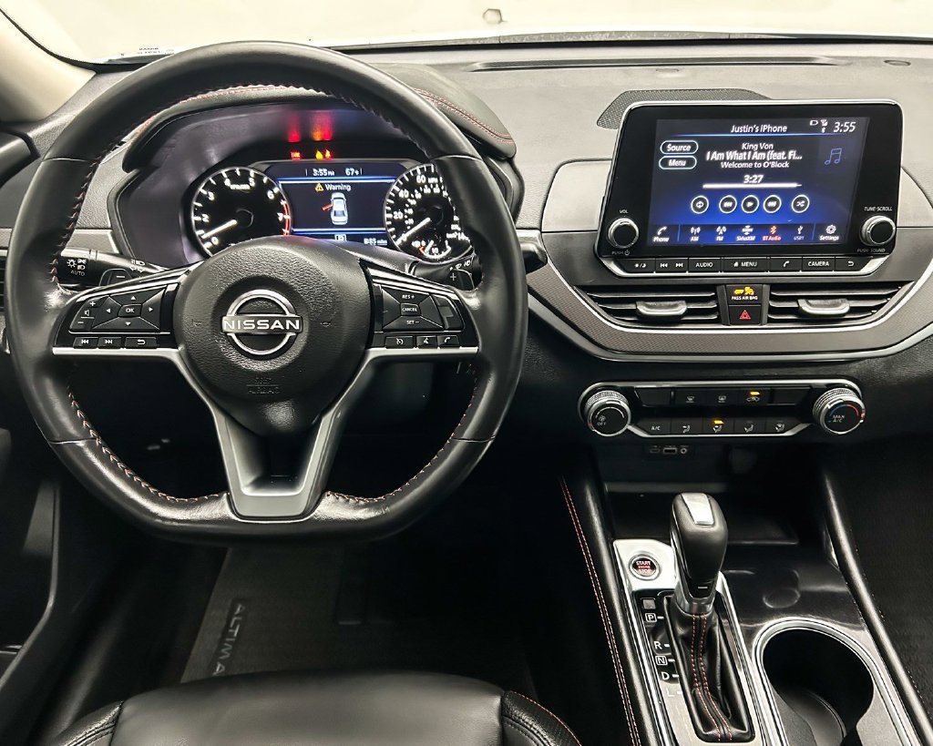 Used 2023 Nissan Altima 2.5 SR AWD/4WD image 12
