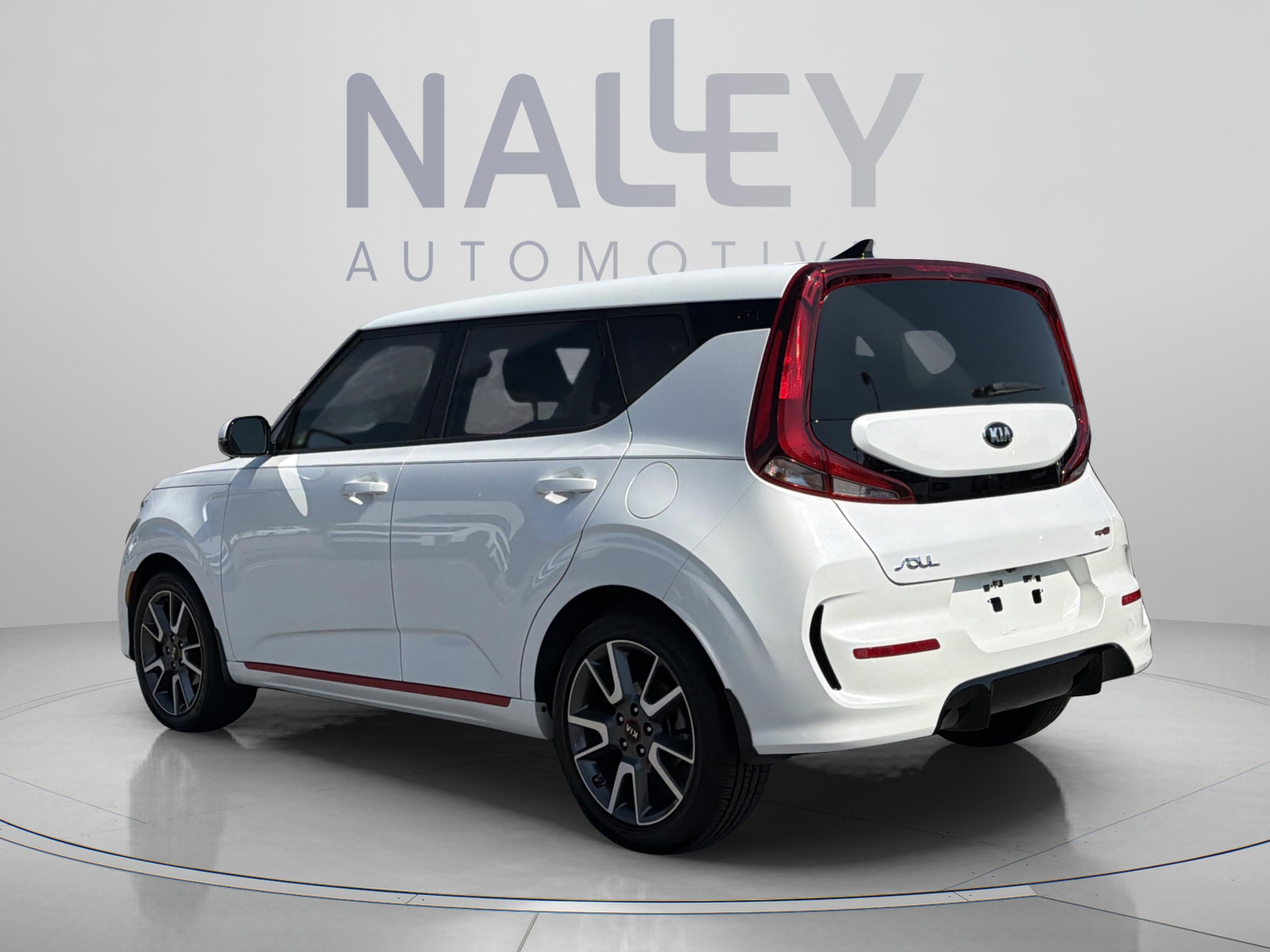 Used 2020 Kia Soul GT-Line FWD image 3