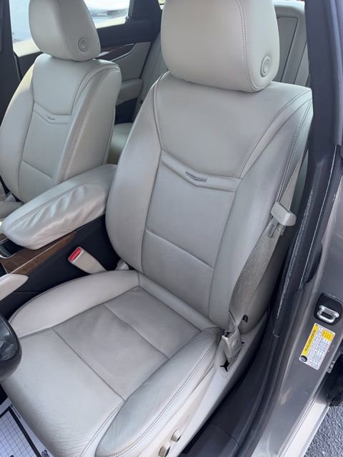 Used 2018 Cadillac XTS Luxury image 11