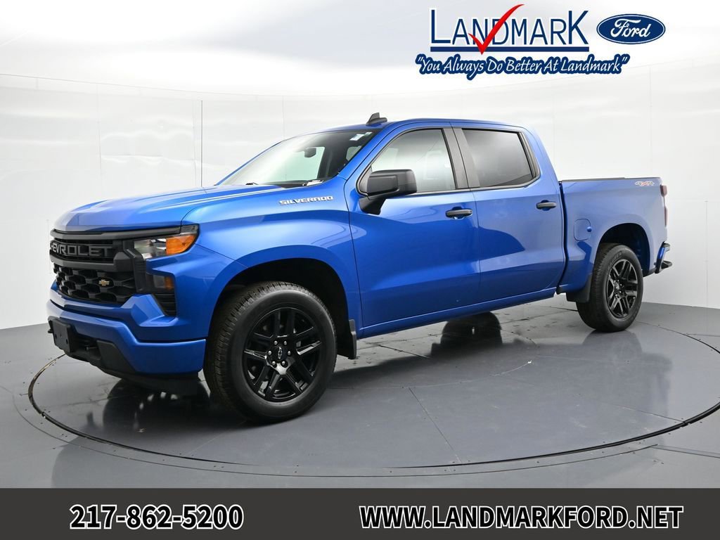 Used 2022 Chevrolet Silverado 1500 Custom image 1