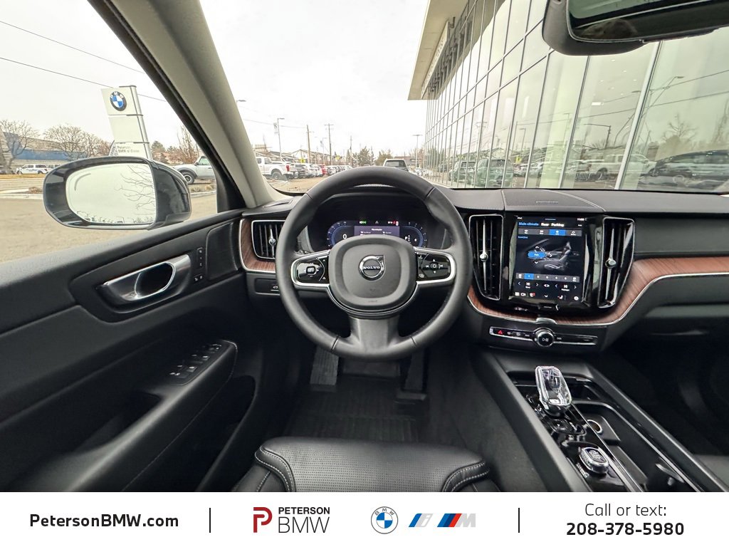 Used 2024 Volvo XC60 B5 Ultimate w/ Protection Package Premier image 14