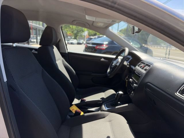 Used 2012 Volkswagen Jetta S FWD image 24