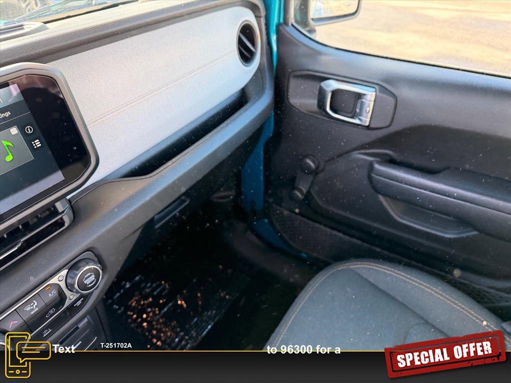 Used 2024 Jeep Wrangler Sport image 15