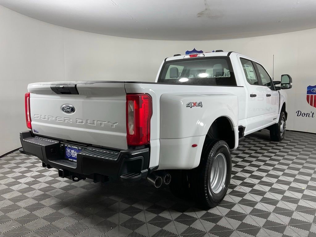 New 2026 Ford F350 XL AWD/4WD image 3