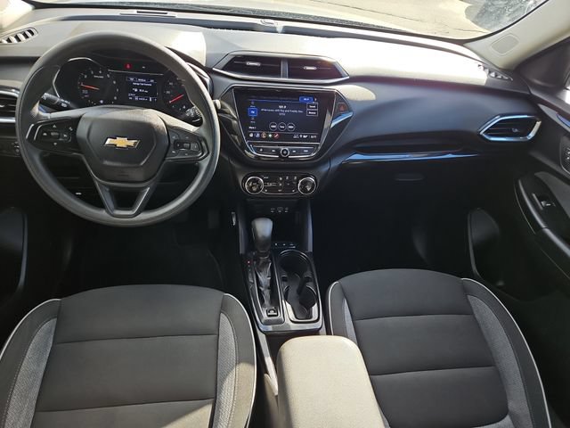 Used 2023 Chevrolet TrailBlazer LT w/ Convenience Package AWD/4WD image 7