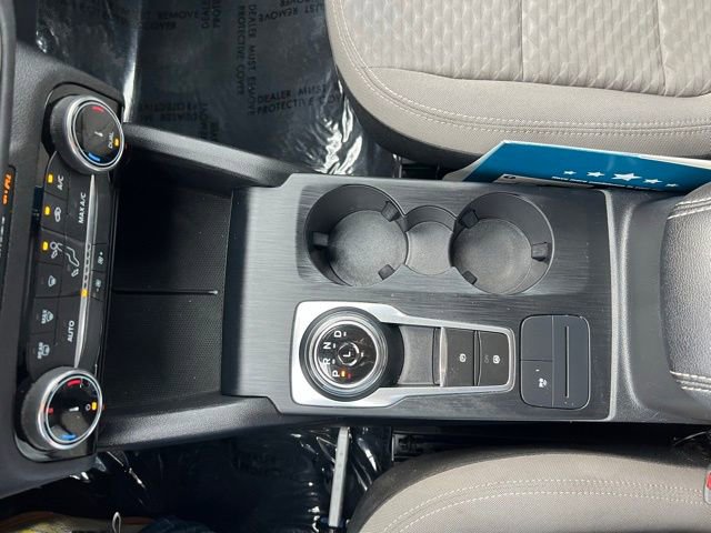 Used 2022 Ford Escape SE image 28