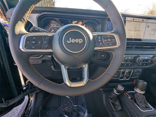 Used 2024 Jeep Wrangler Sahara w/ Safety Group image 18
