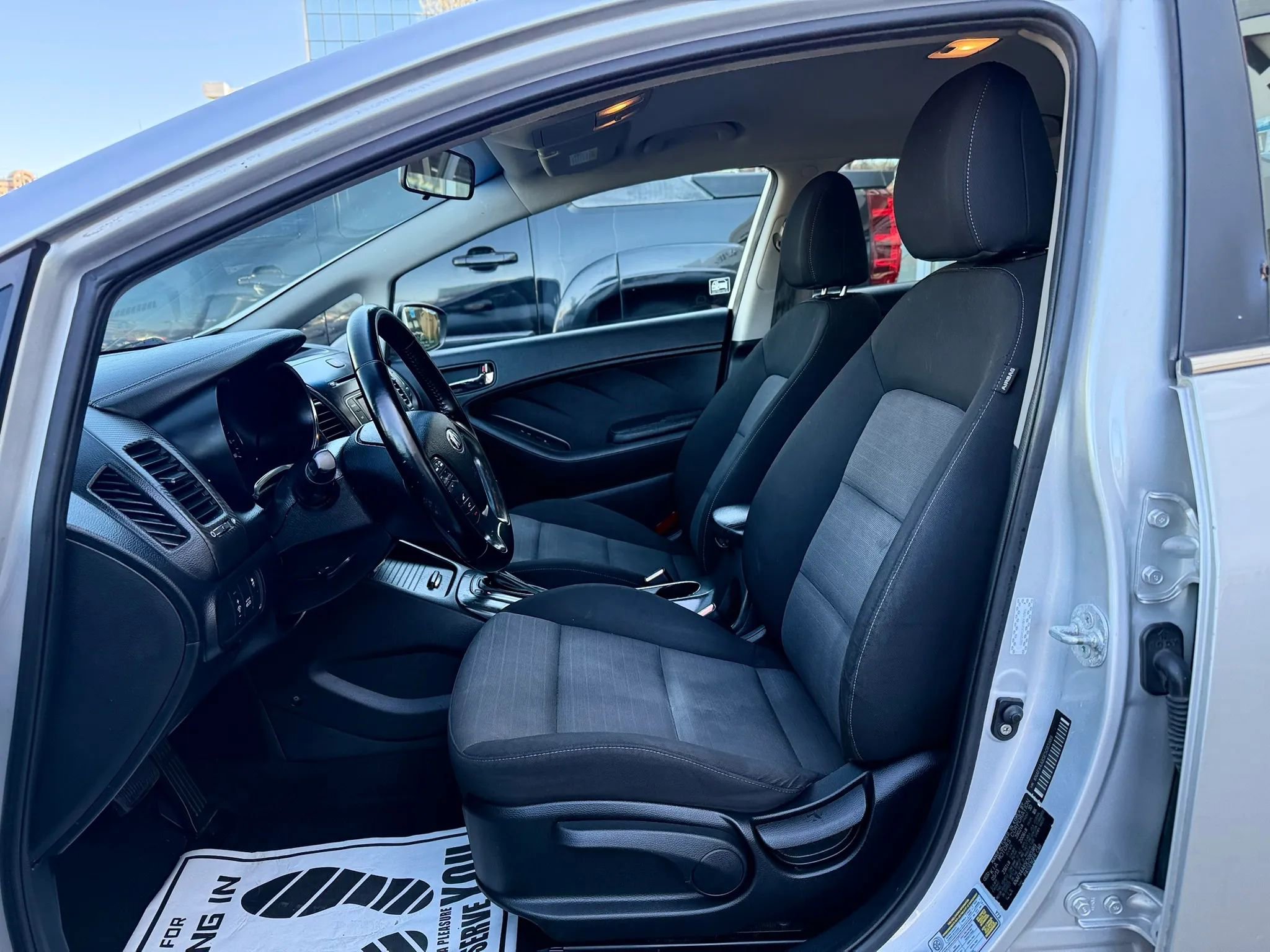 Used 2014 Kia Forte EX FWD image 10