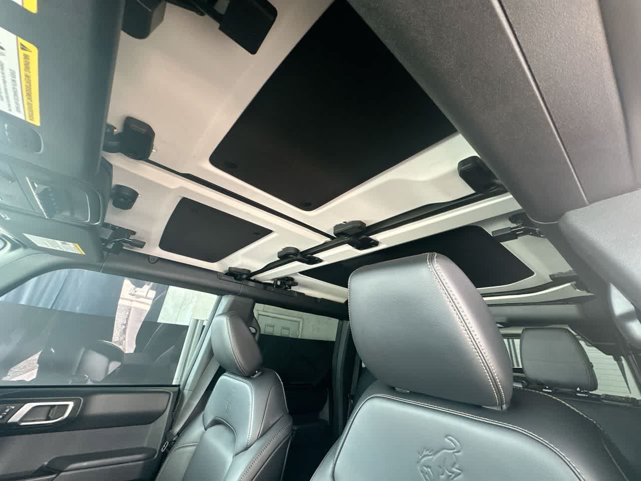 Used 2025 Ford Bronco Badlands AWD/4WD image 17