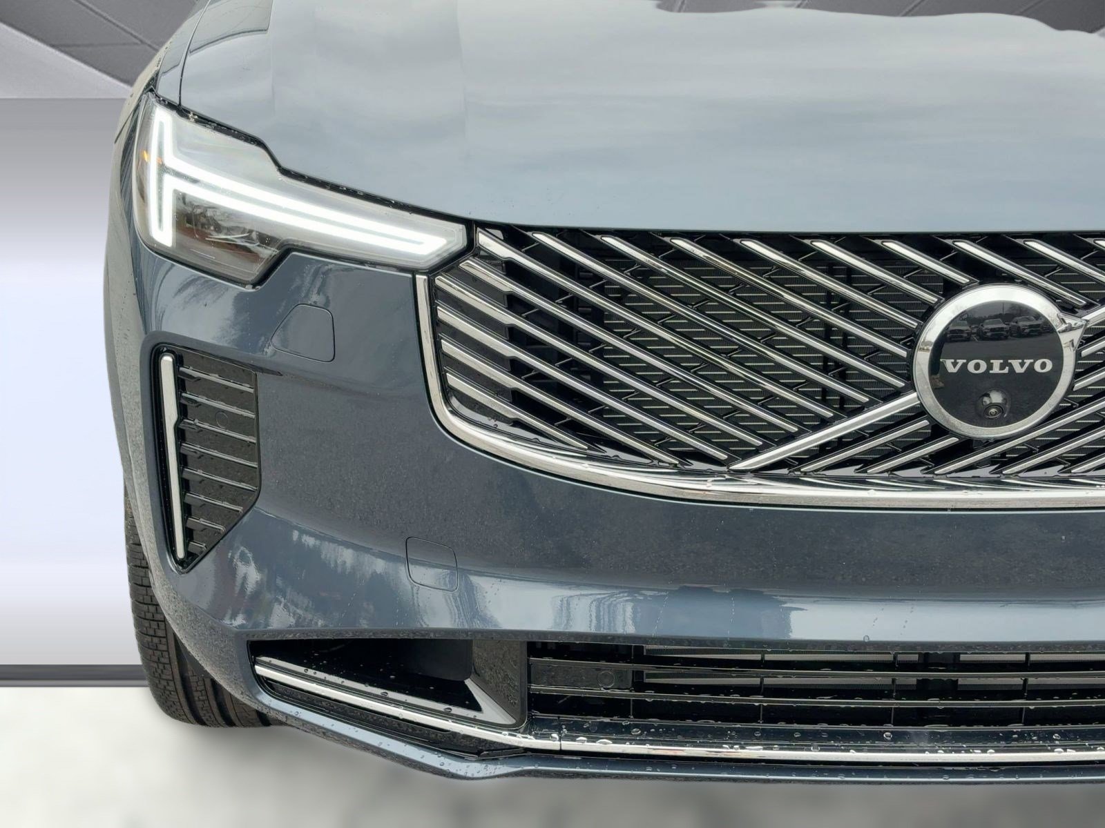 New 2026 Volvo XC90 T8 Ultra w/ Protection Package Premier image 27