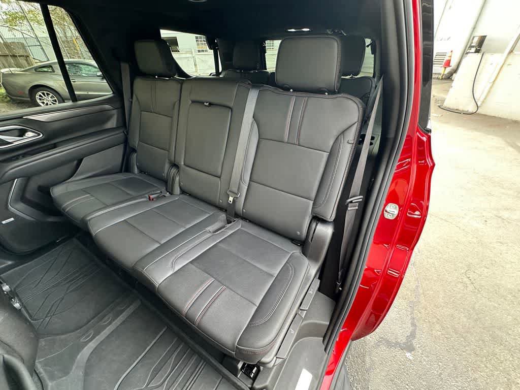 Used 2024 Chevrolet Tahoe RST w/ Luxury Package AWD/4WD image 13