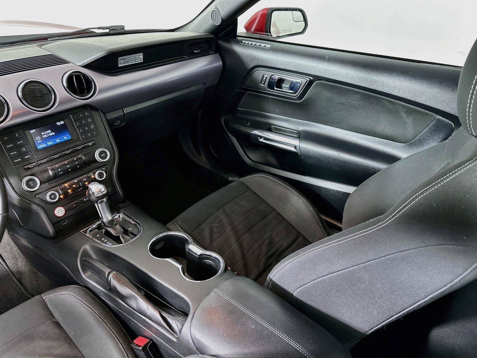 Used 2015 Ford Mustang Coupe RWD image 23