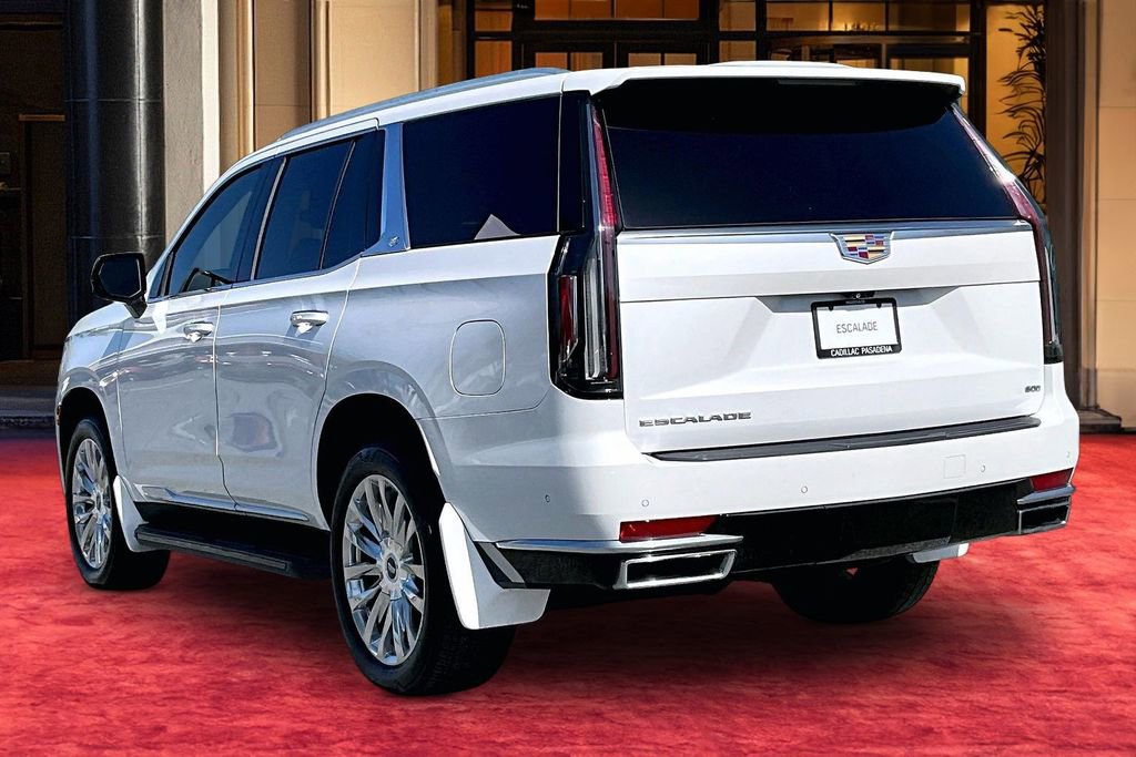 Used 2021 Cadillac Escalade Premium Luxury RWD image 4
