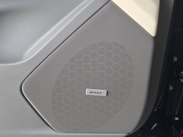 Certified 2024 Cadillac XT5 Premium Luxury FWD image 20