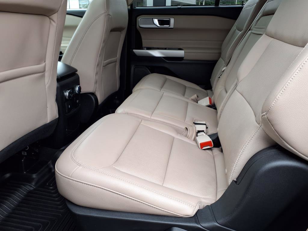 Used 2021 Ford Explorer Limited w/ Hybrid Equipment Group 310A image 19