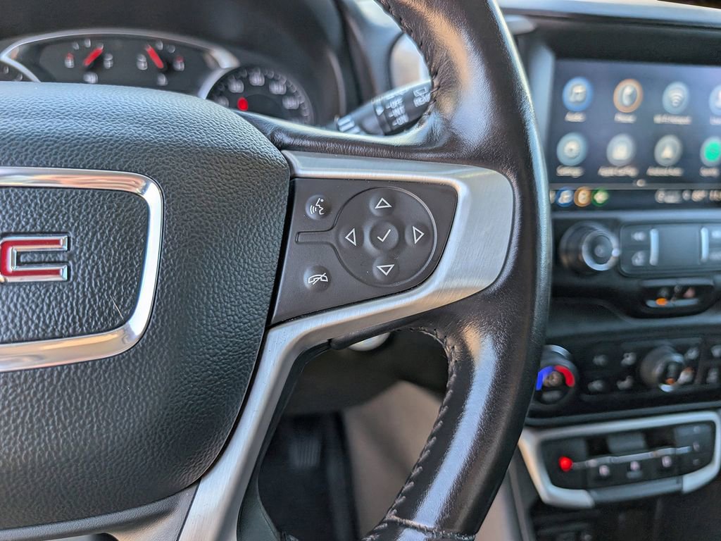 Used 2022 GMC Terrain SLT image 44