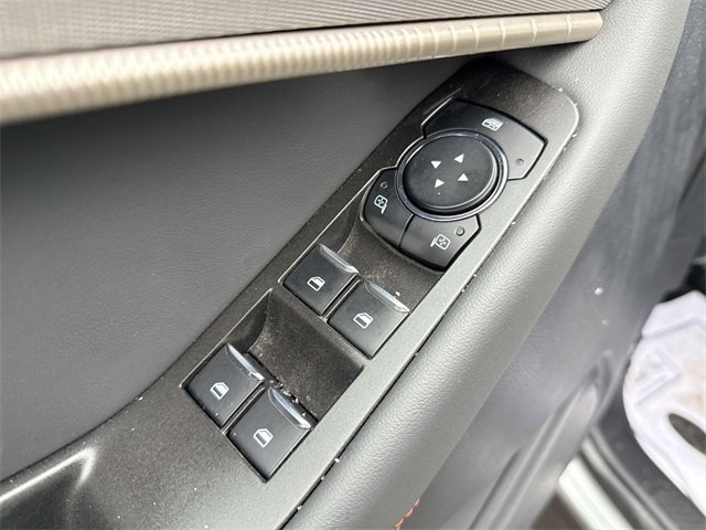 Used 2025 Ford Explorer Active image 13