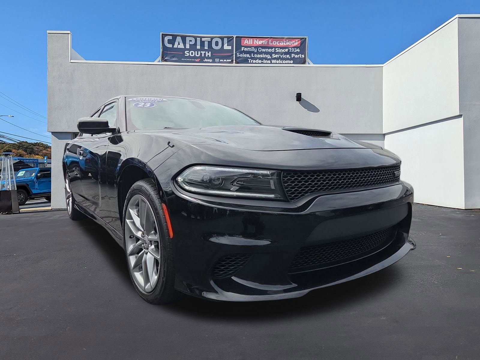 Used 2023 Dodge Charger GT image 1