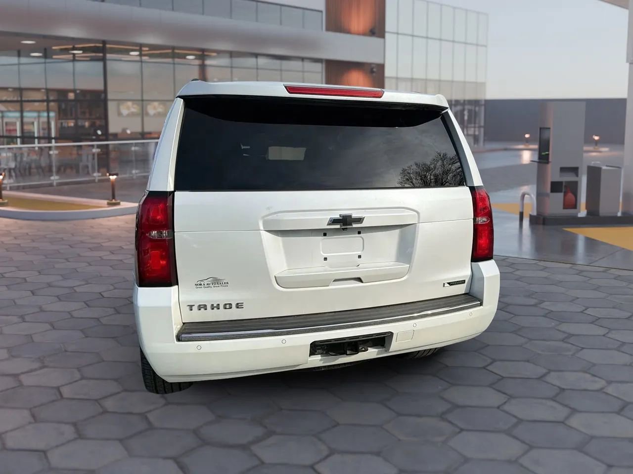 Used 2018 Chevrolet Tahoe Premier image 7