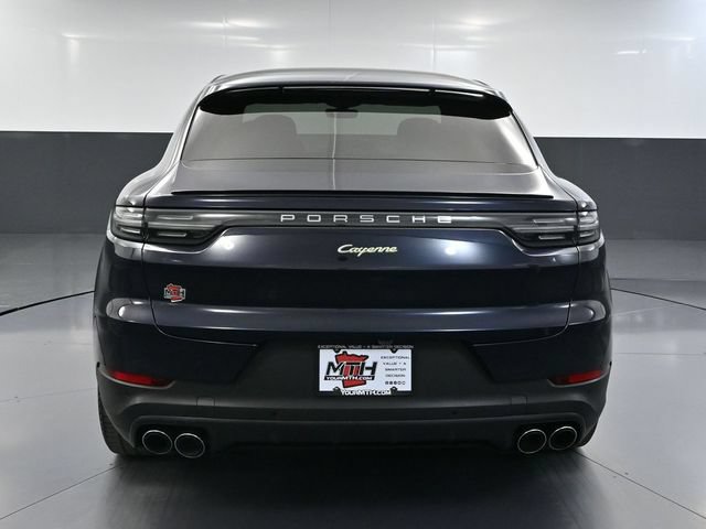 Used 2022 Porsche Cayenne E-Hybrid Coupe AWD/4WD image 4