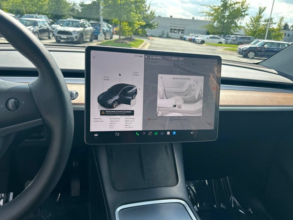 Used 2023 Tesla Model Y Long Range AWD/4WD image 24