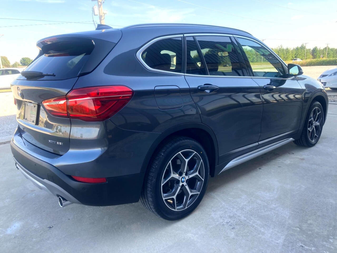 Used 2019 BMW X1 xDrive28i w/ Convenience Package image 7