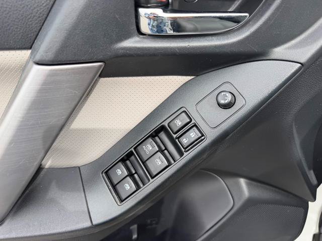 Used 2016 Subaru Forester 2.5i Limited w/ Protection Package #2 AWD/4WD image 13