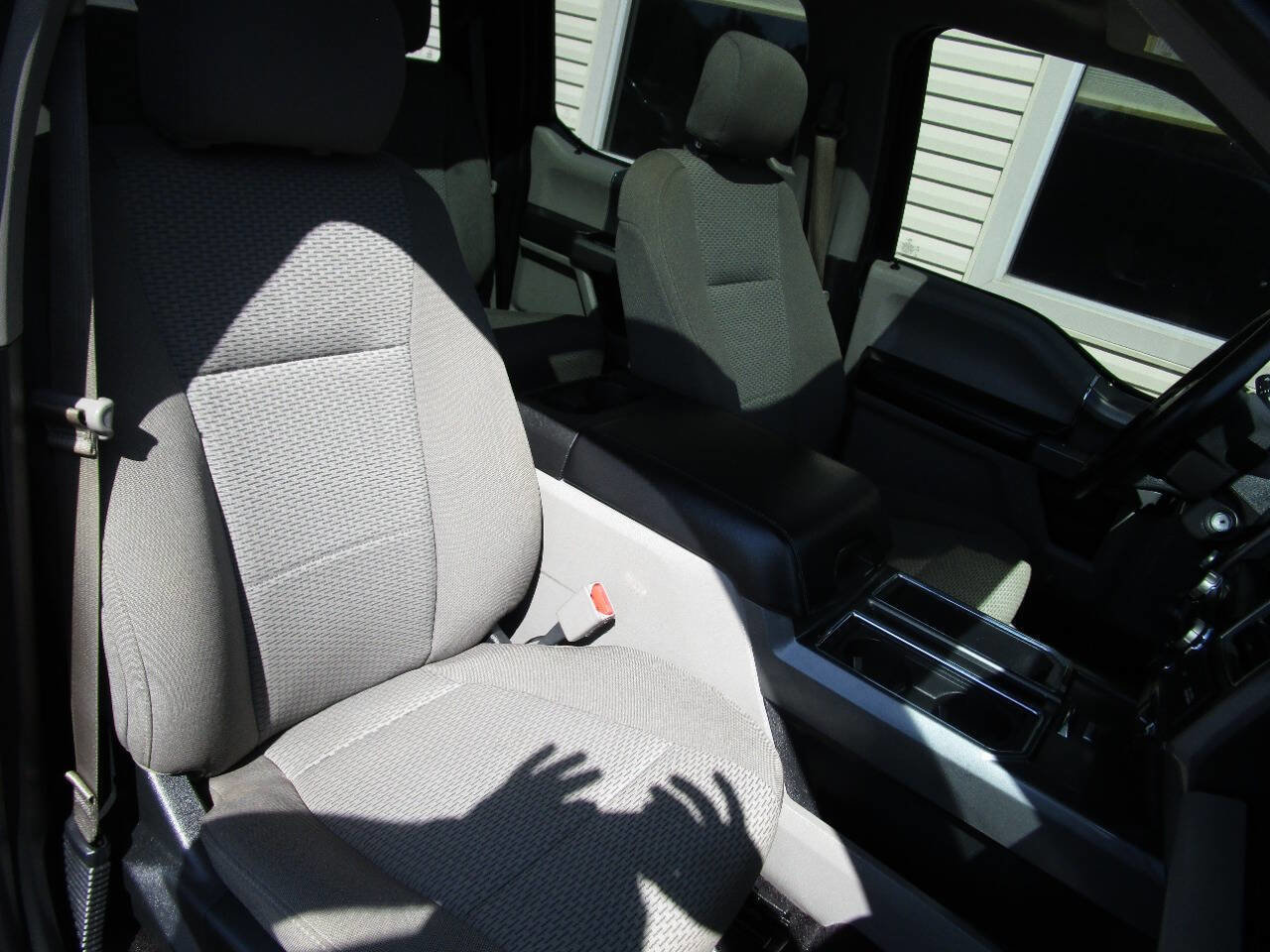 Used 2017 Ford F150 XLT w/ Equipment Group 302A Luxury image 19