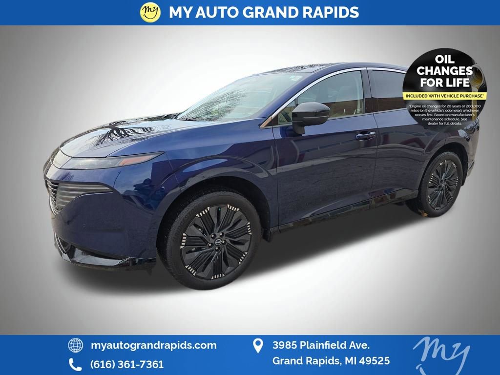 Used 2025 Nissan Murano Platinum w/ Cargo Package image 3
