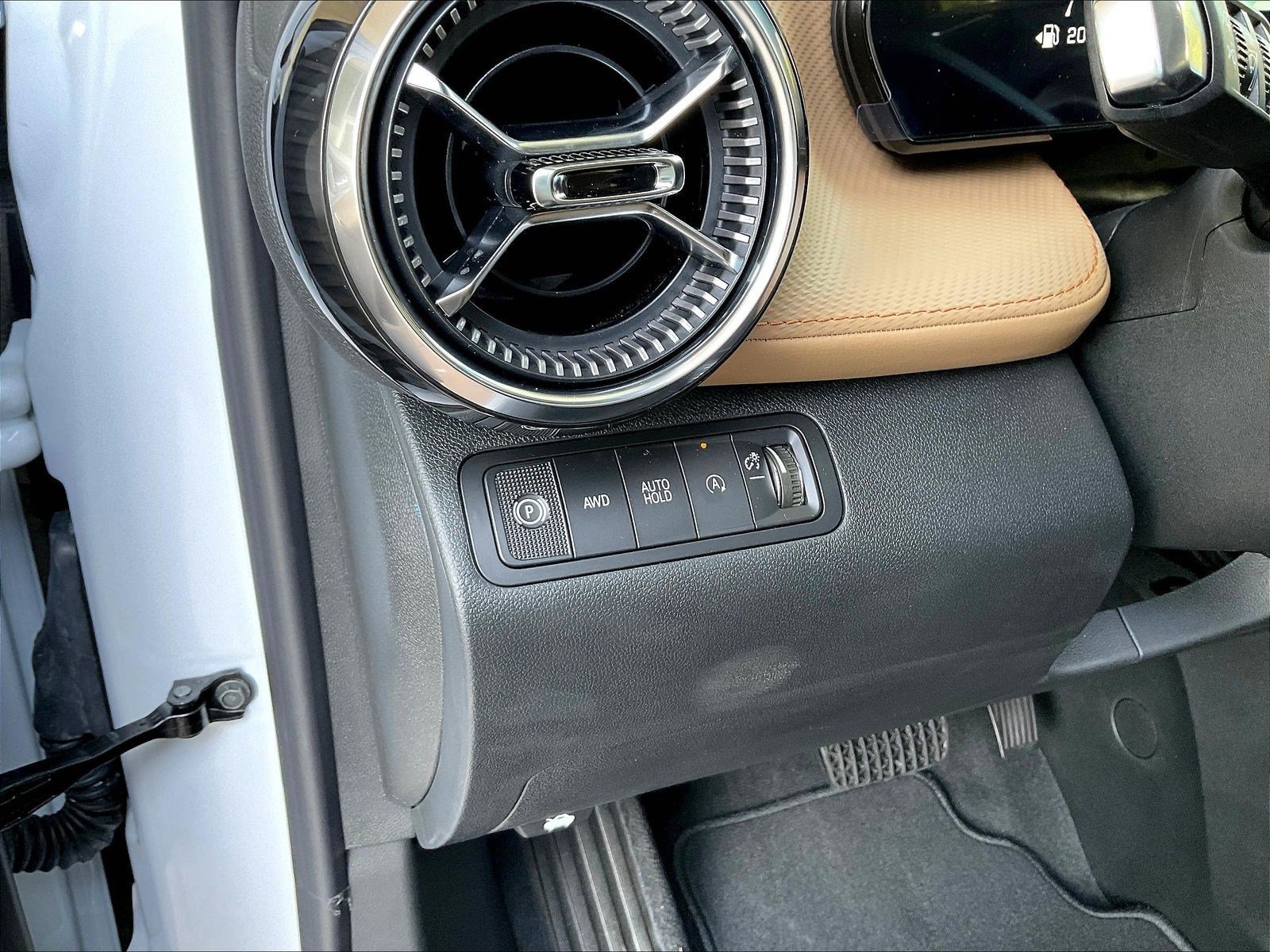 New 2027 Chevrolet Equinox ACTIV AWD/4WD image 23