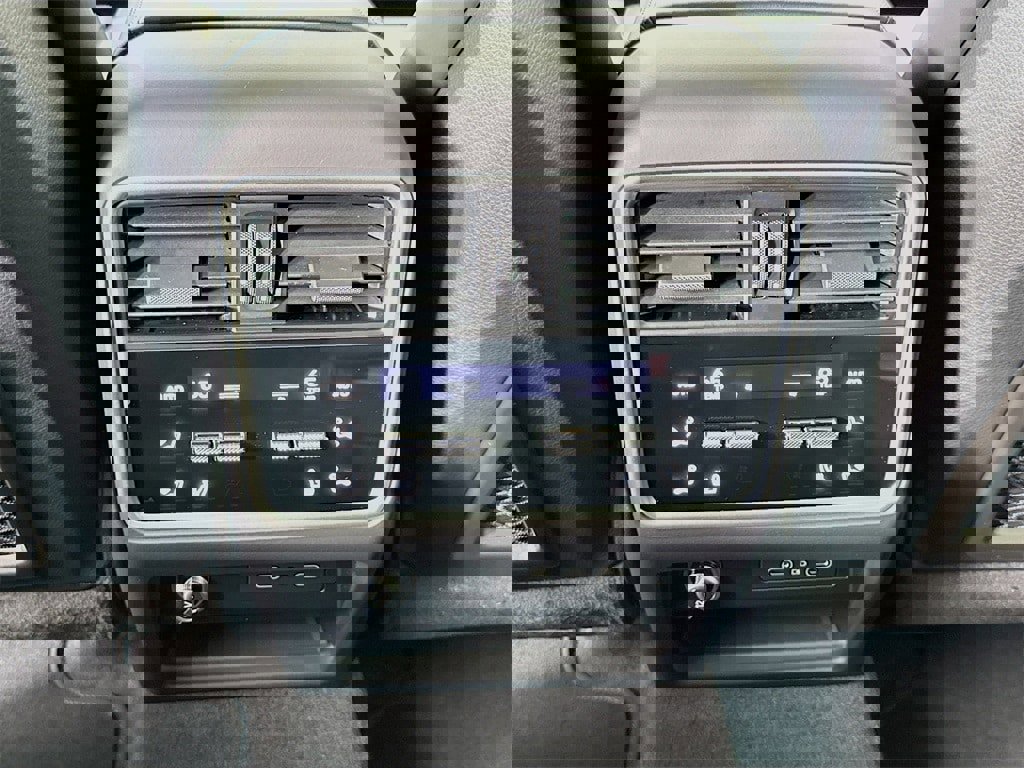 New 2026 Porsche Cayenne S image 28