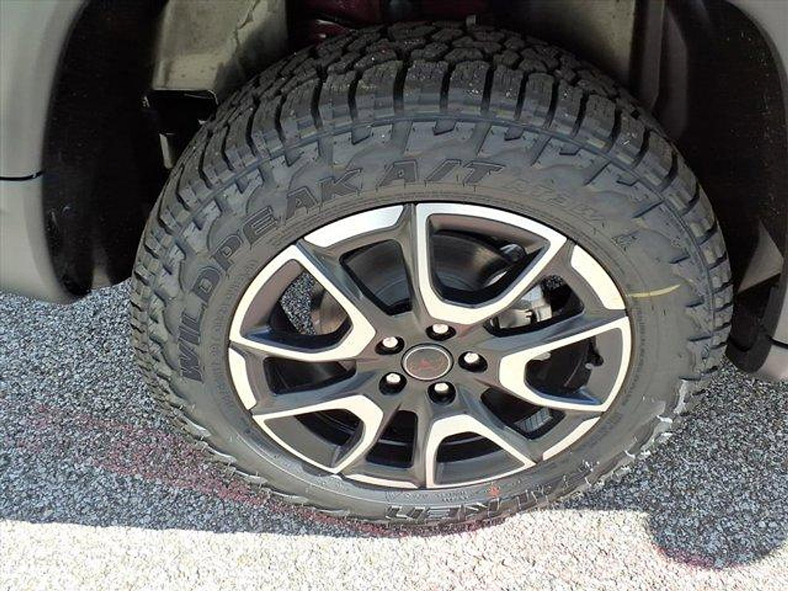 New 2026 Jeep Compass Trailhawk image 15