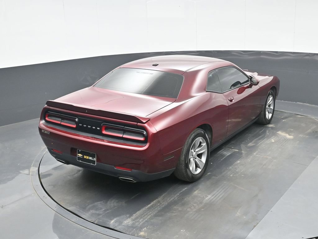 Used 2020 Dodge Challenger SXT image 28